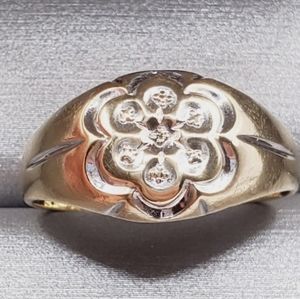 10k Solid Yellow Gold Genuine Diamond Cut Flower Band